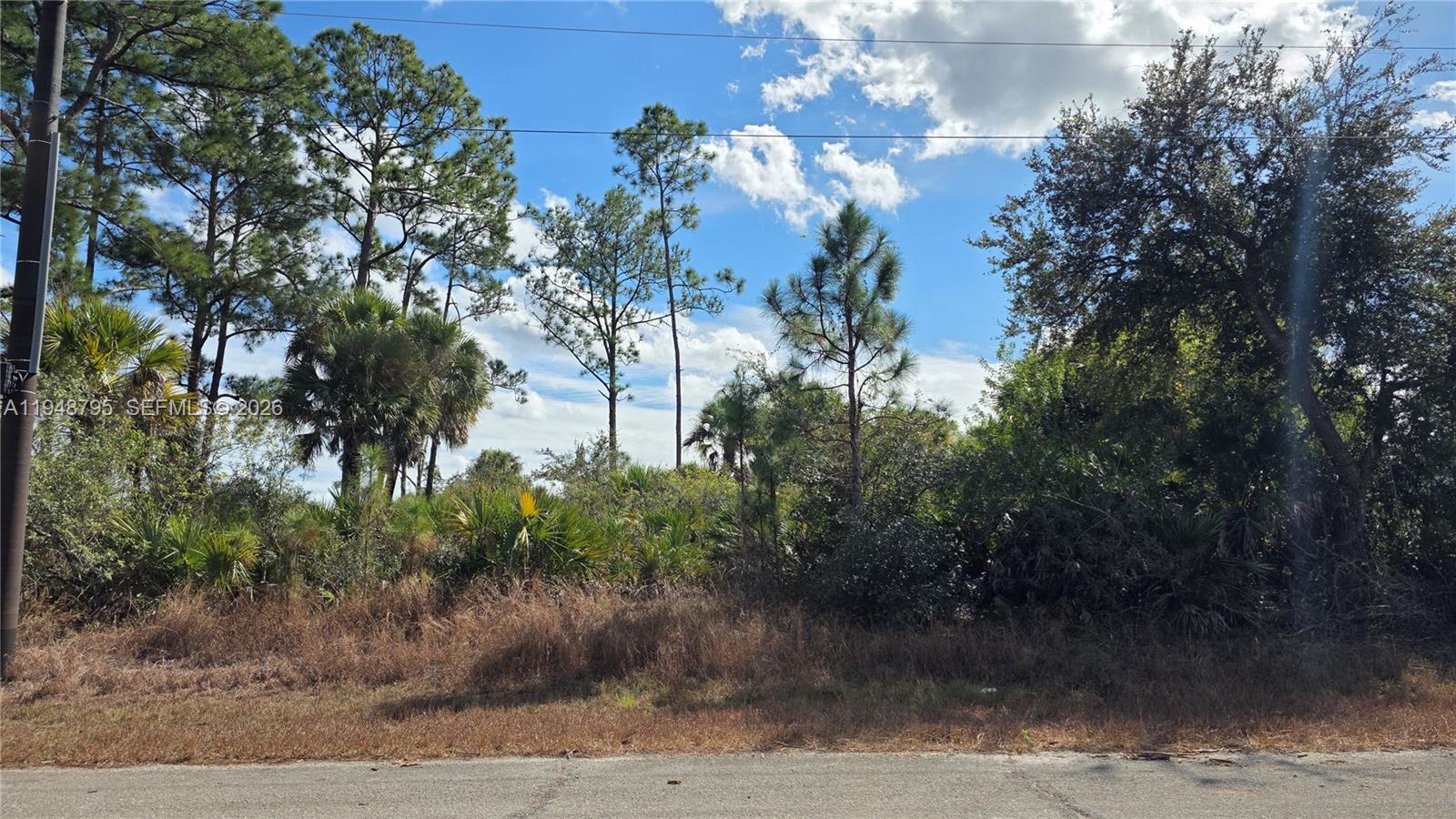 PORT LaBELLE UNIT 12 - Land