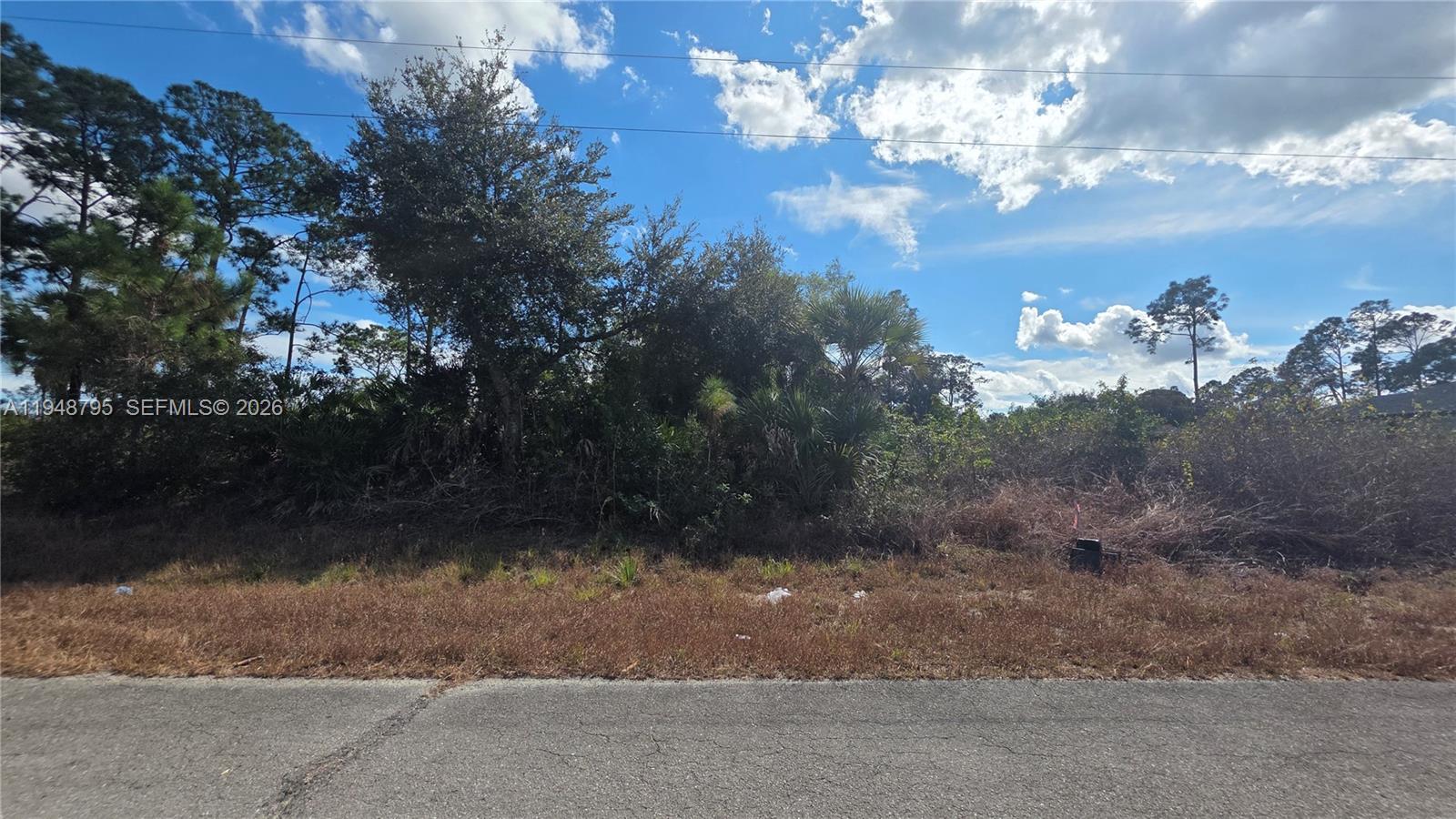 PORT LaBELLE UNIT 12 - Land