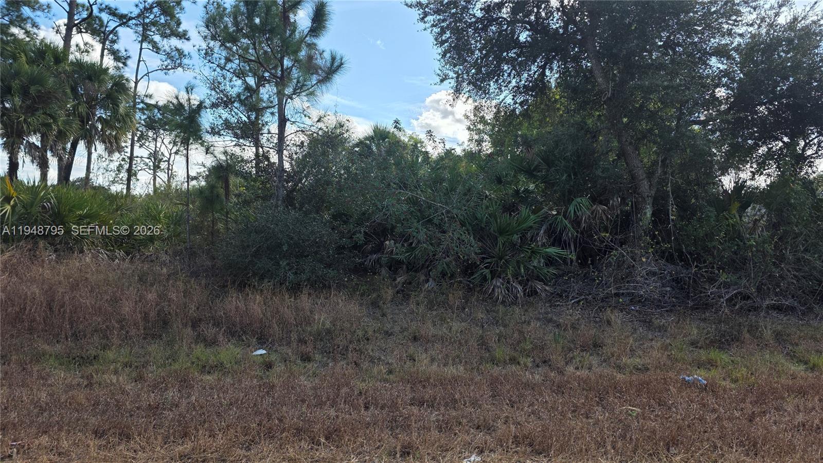 PORT LaBELLE UNIT 12 - Land