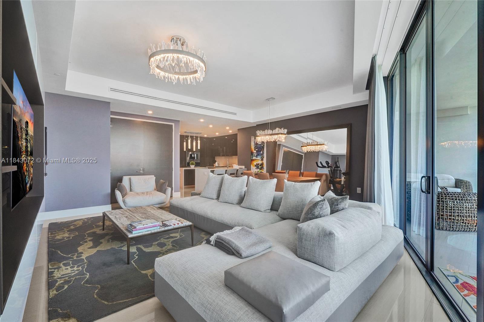 3250 NE 188th St 402, Aventura, FL, 33180/$1,610,000 3 3250 NE 188th St 402