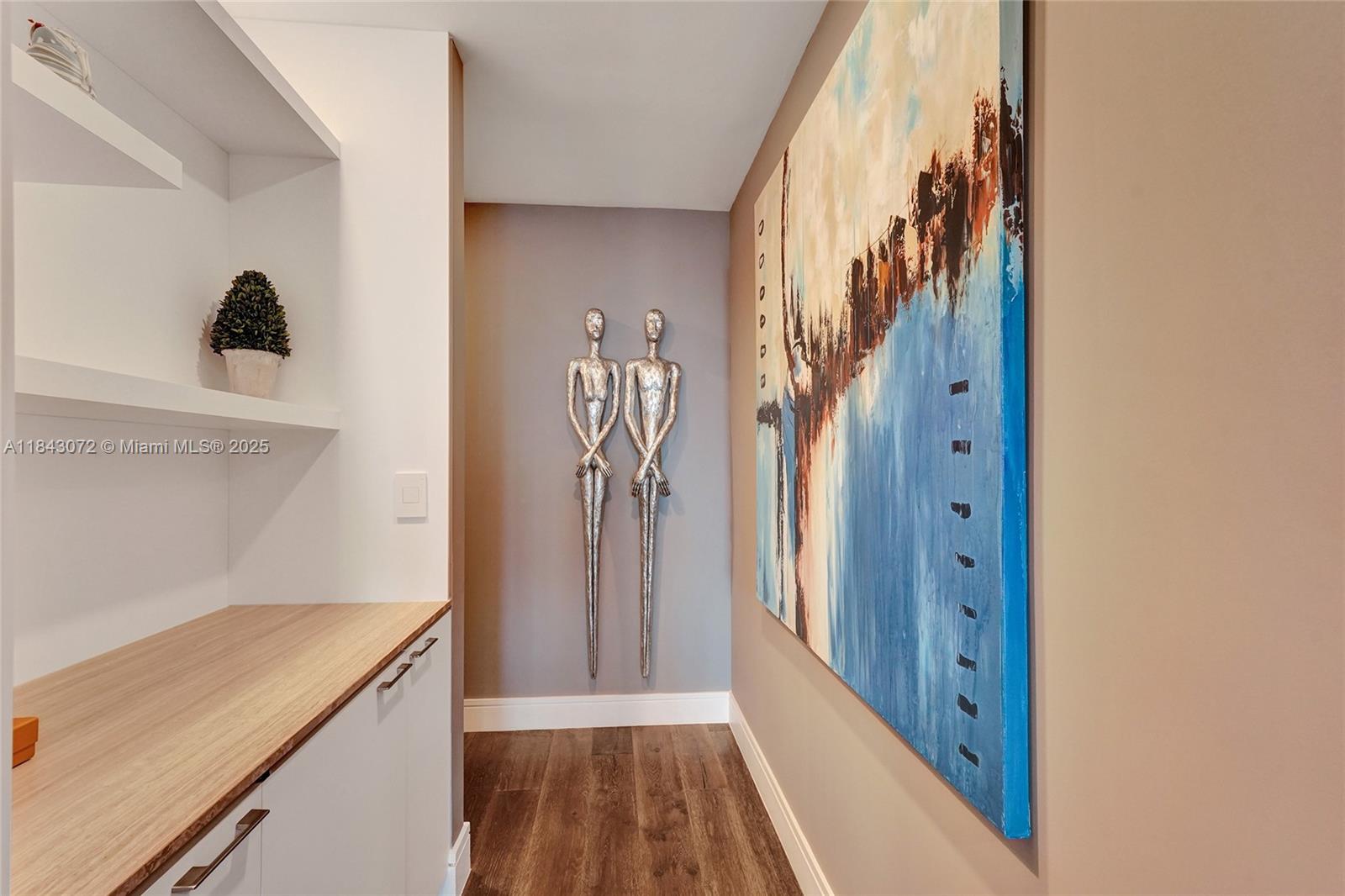 ECHO CONDO - Residential