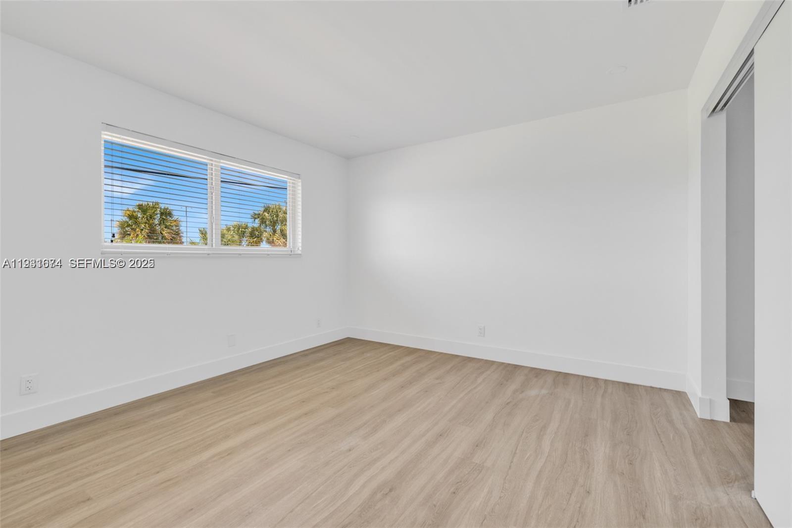 HALLANDALE PARK NO 3 - Residential Lease