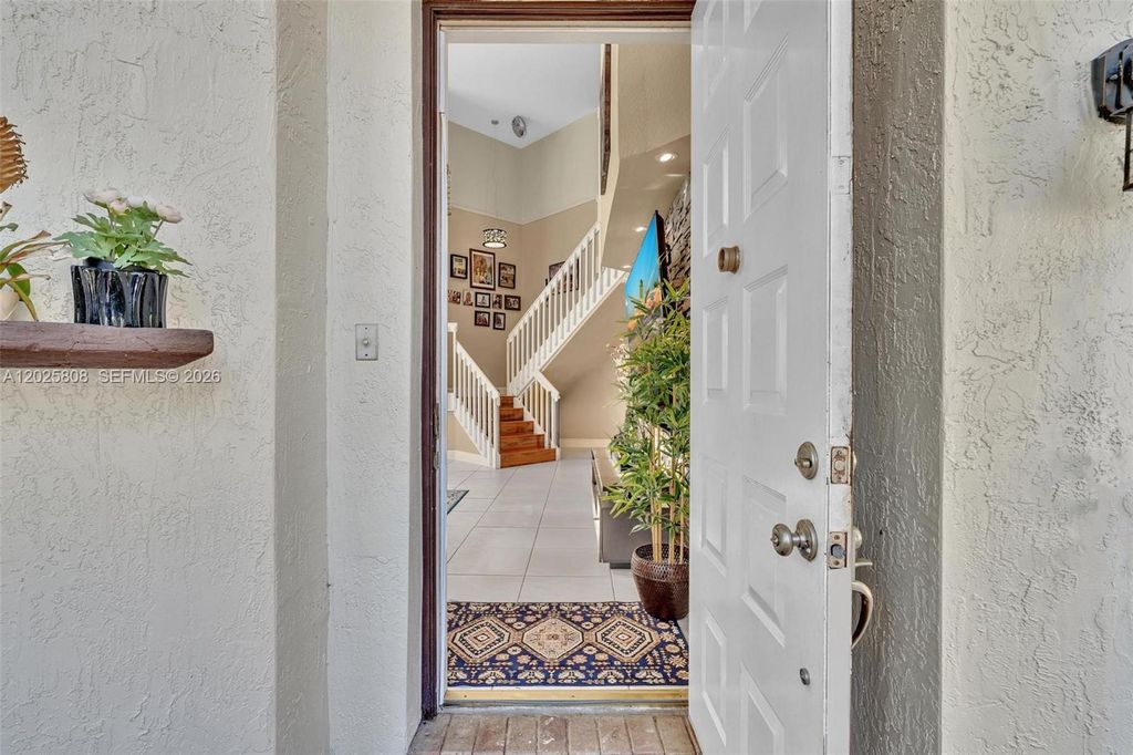 Photo of 16408 Sapphire Pl, Weston, FL 33331 (MLS # A12025808)
