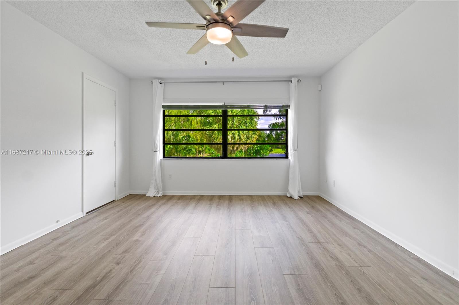 VISTAS OF BOCA LAGO CONDO - Residential