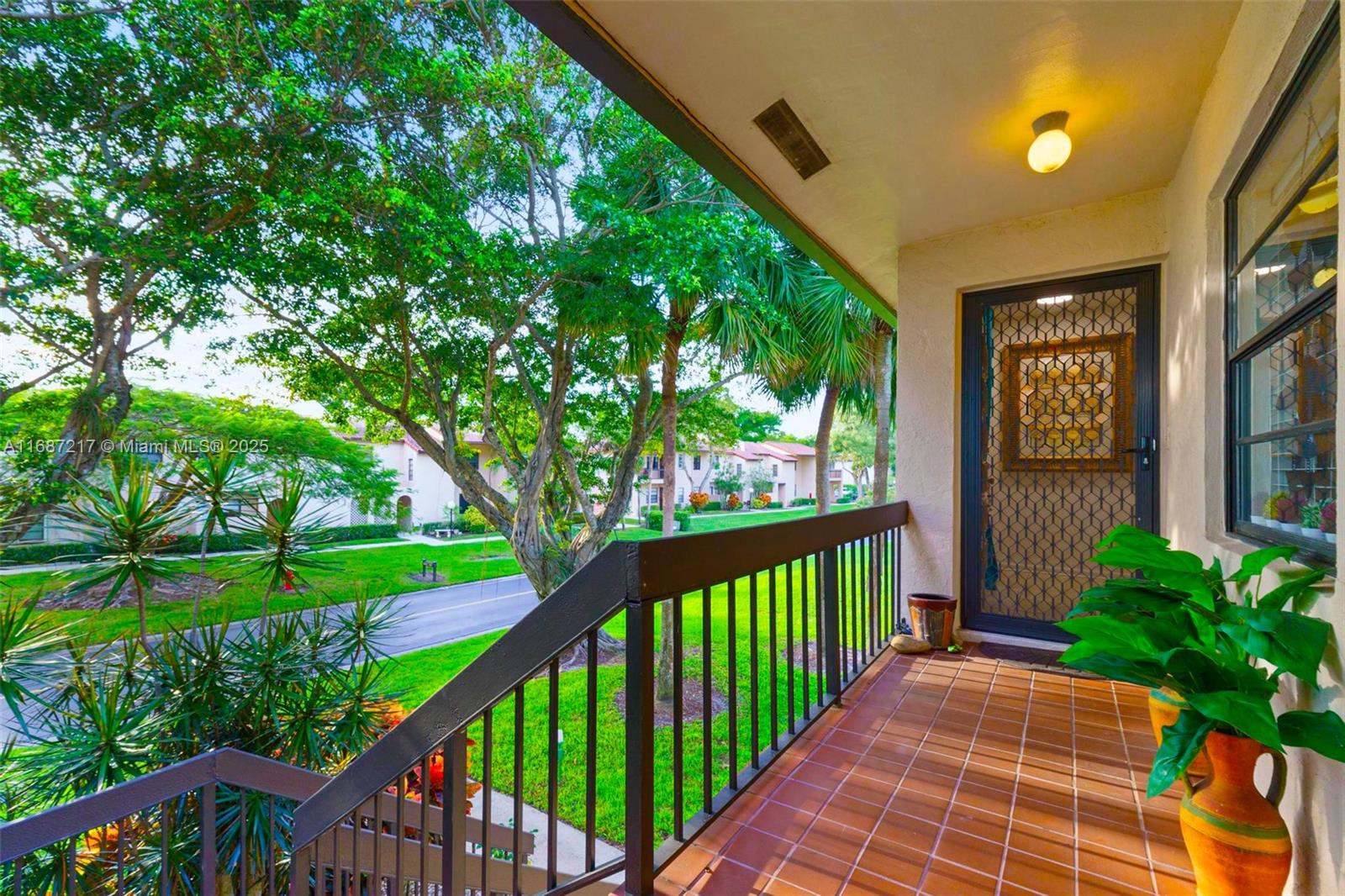 VISTAS OF BOCA LAGO CONDO - Residential