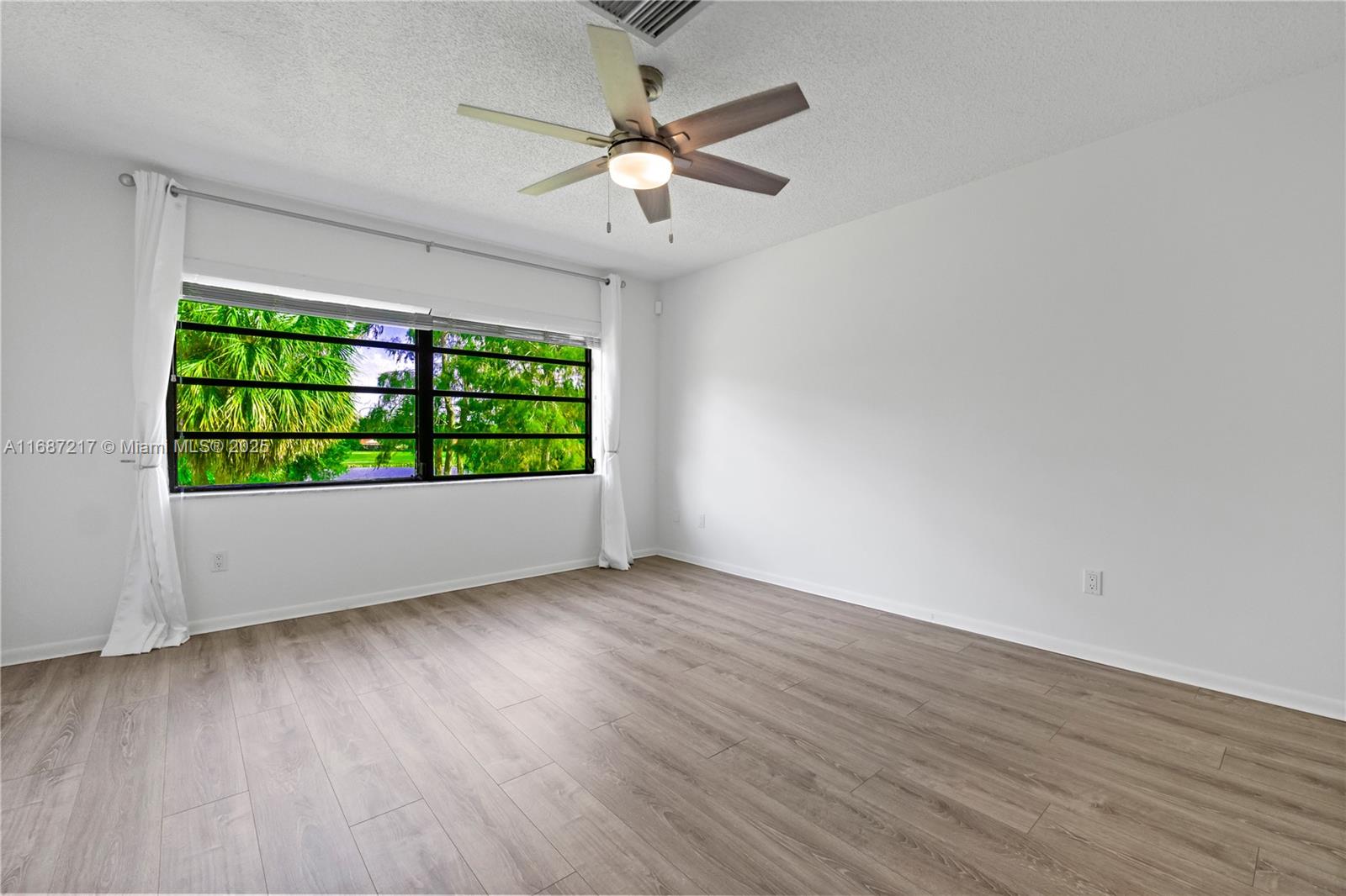 VISTAS OF BOCA LAGO CONDO - Residential