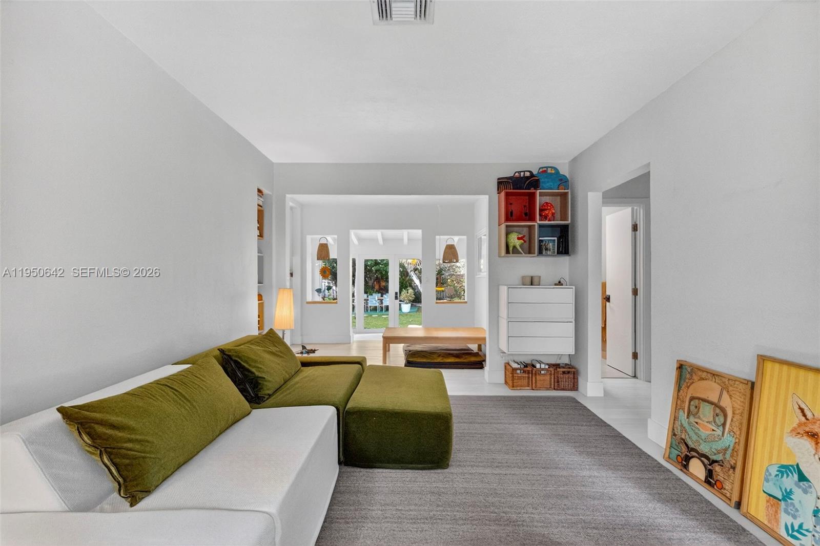 LAS OLAS BY THE SEA EXT - Residential