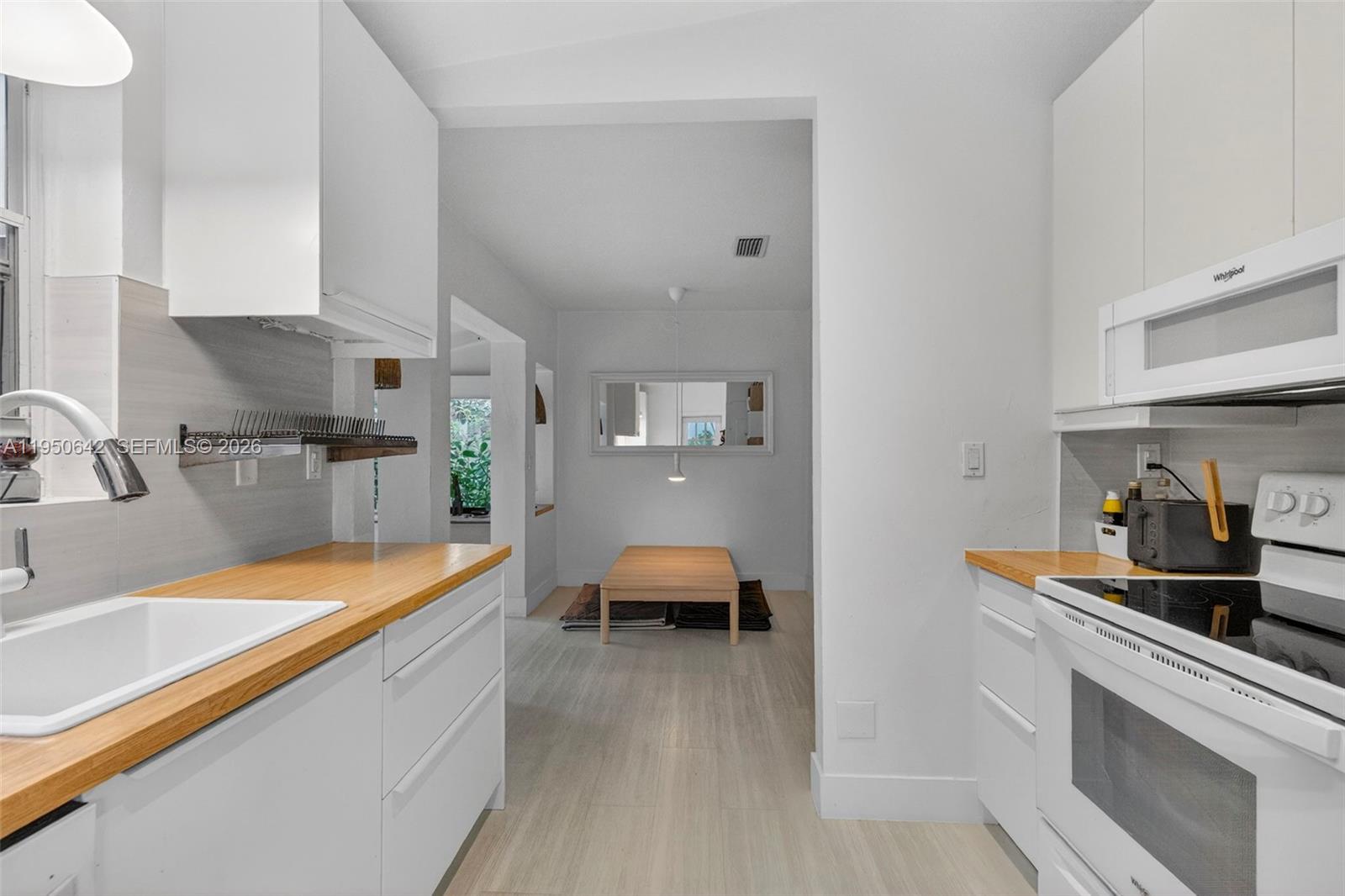 LAS OLAS BY THE SEA EXT - Residential