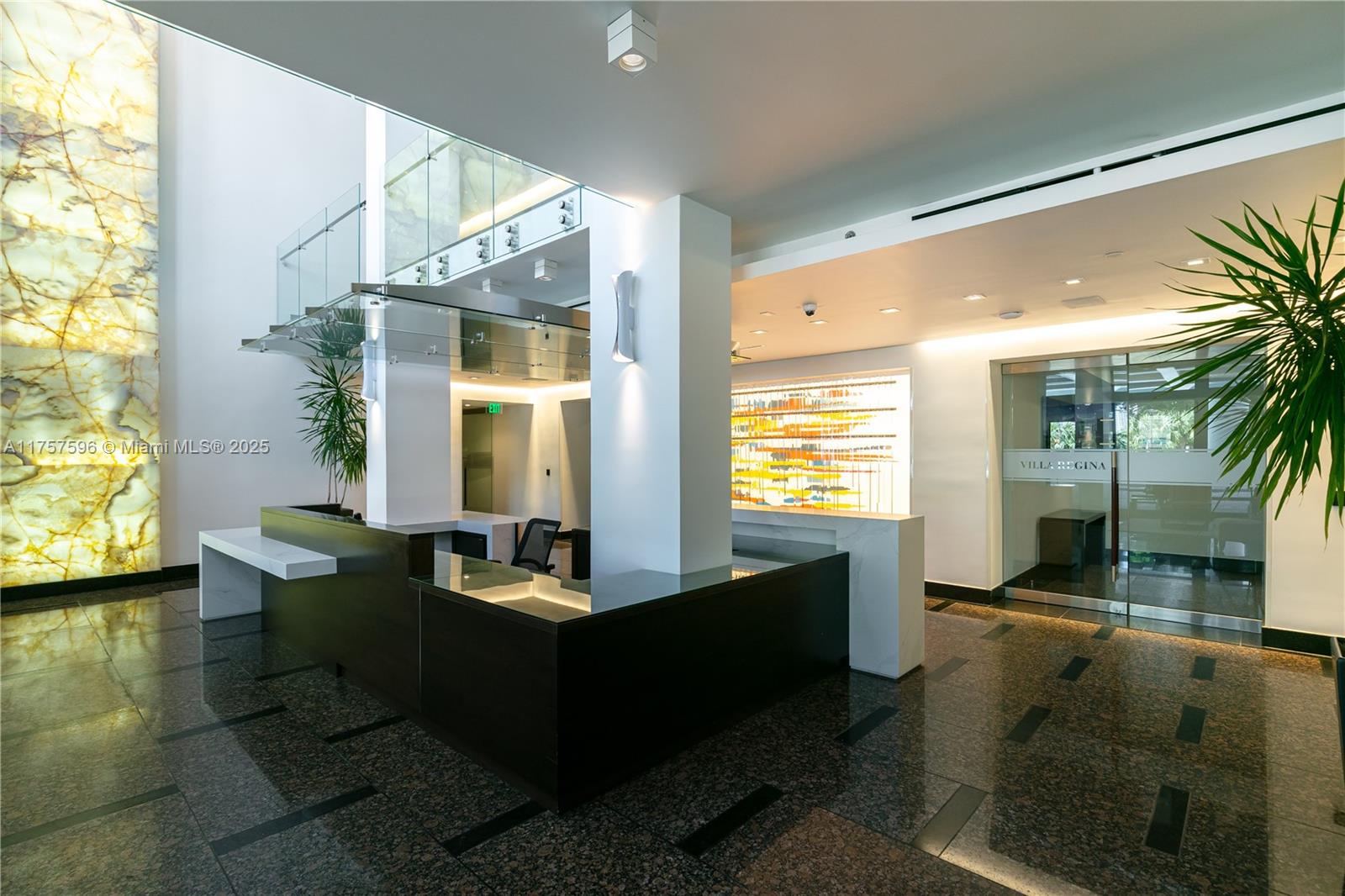VILLA REGINA CONDO - Residential