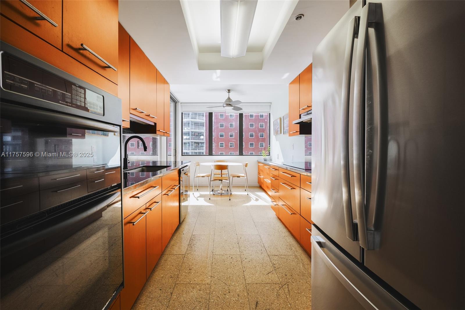 VILLA REGINA CONDO - Residential