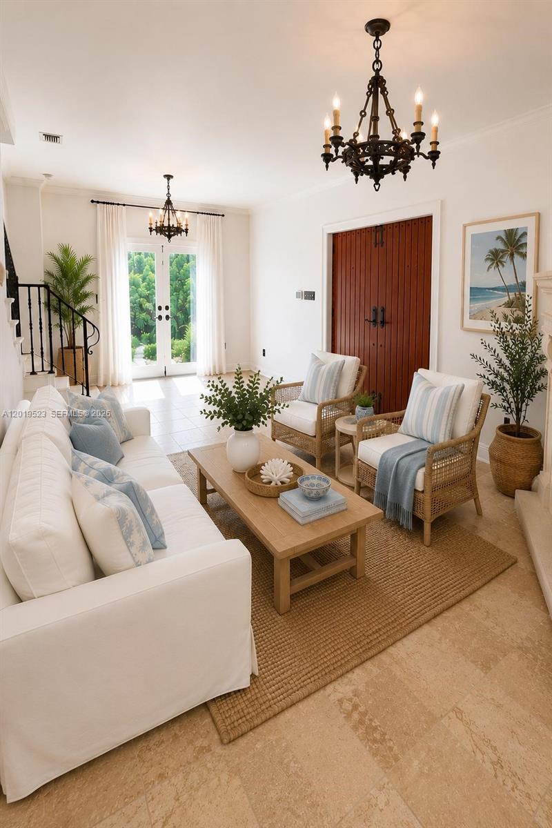 SHADOWLAWN - Residential