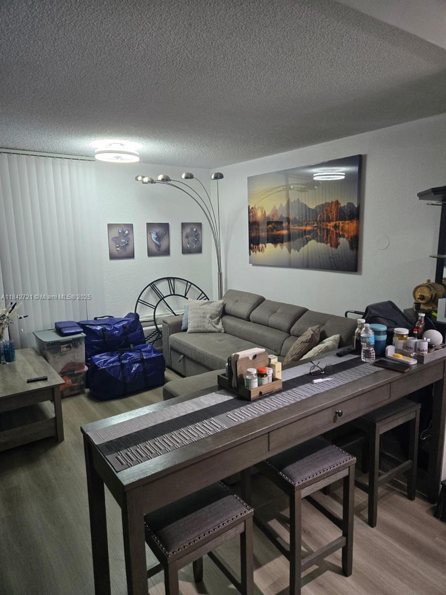 16450 NW 2nd Ave 310, Miami, FL, 33169/$200,000 1 16450 NW 2nd Ave 310