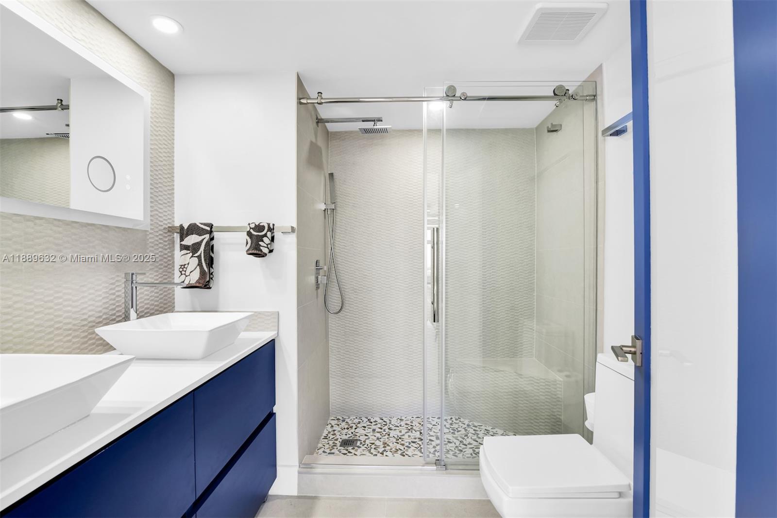 EMBASSY TOWER - Residential Lease