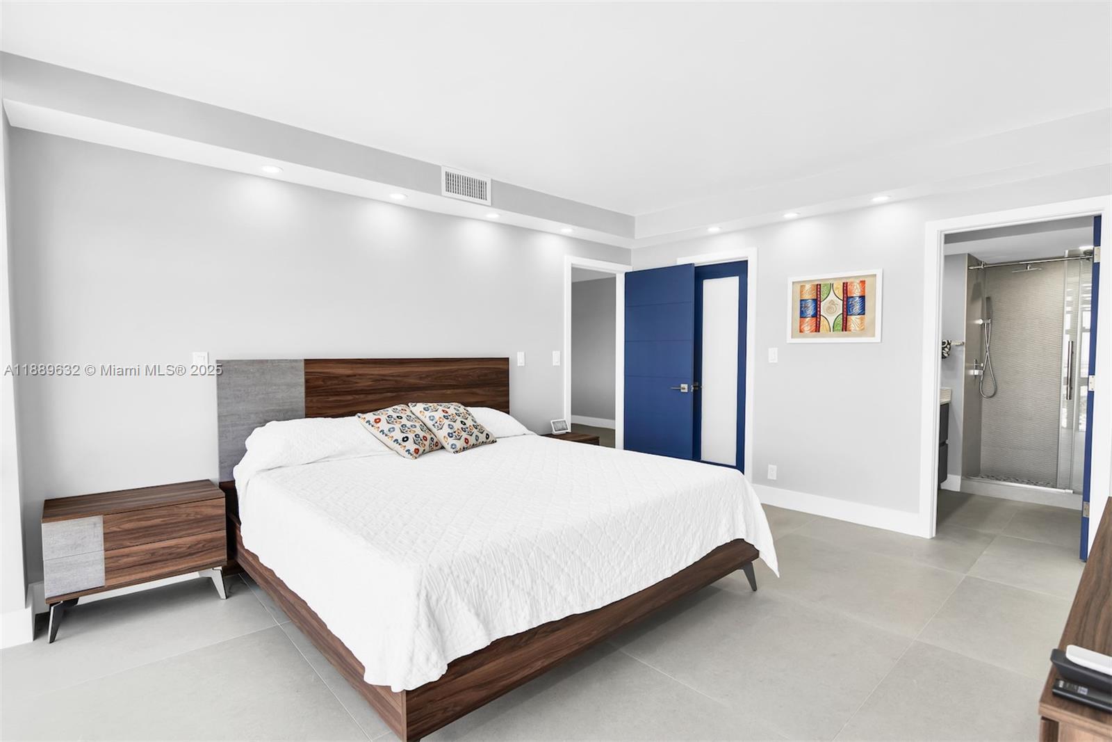 EMBASSY TOWER - Residential Lease