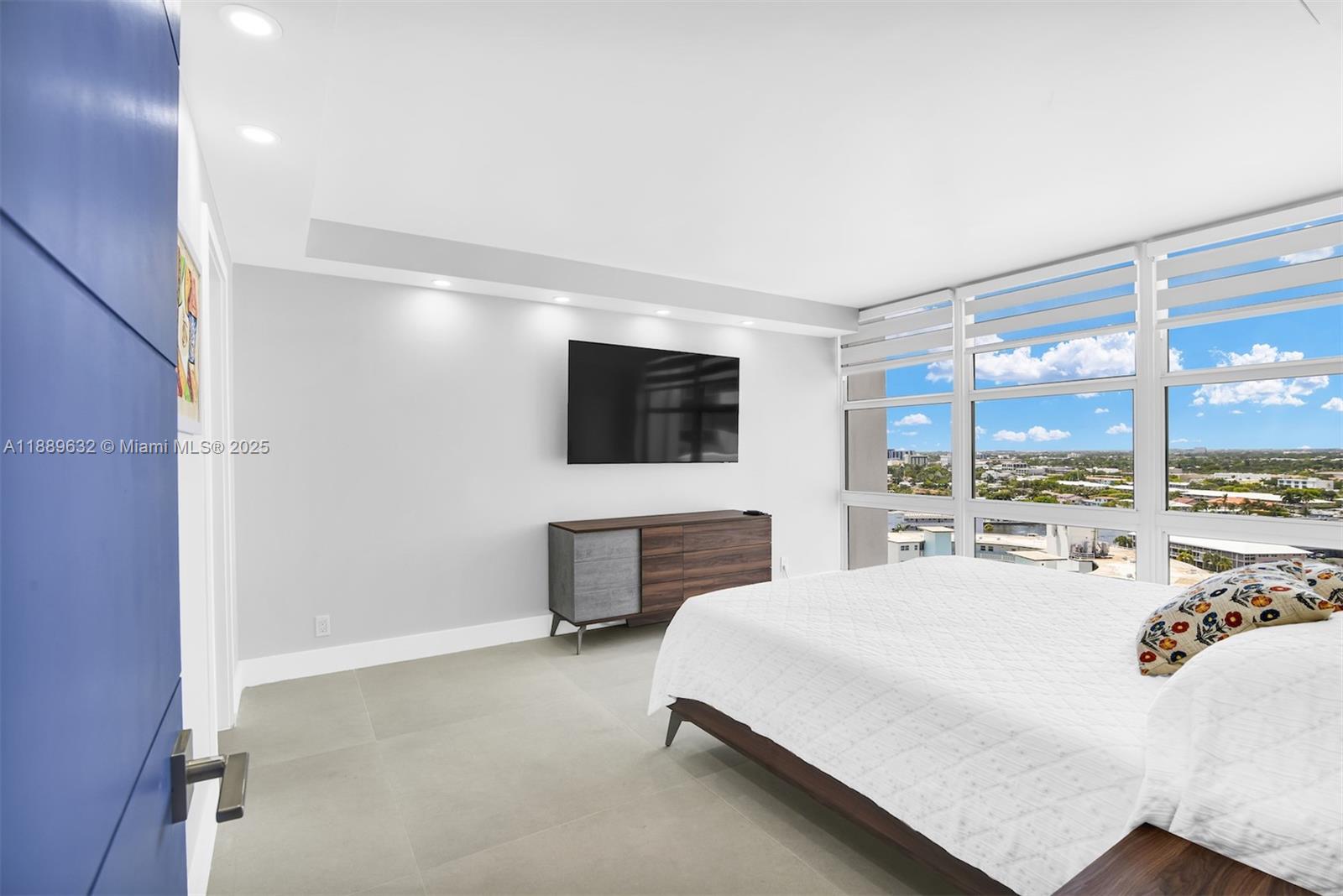 EMBASSY TOWER - Residential Lease