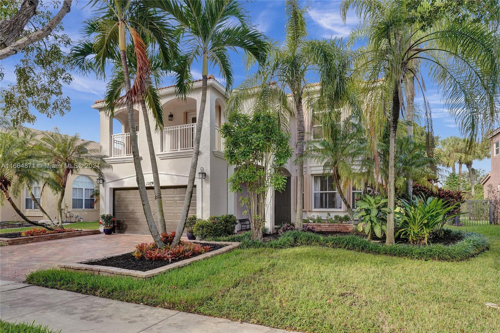 1520 SW 171st Ter
