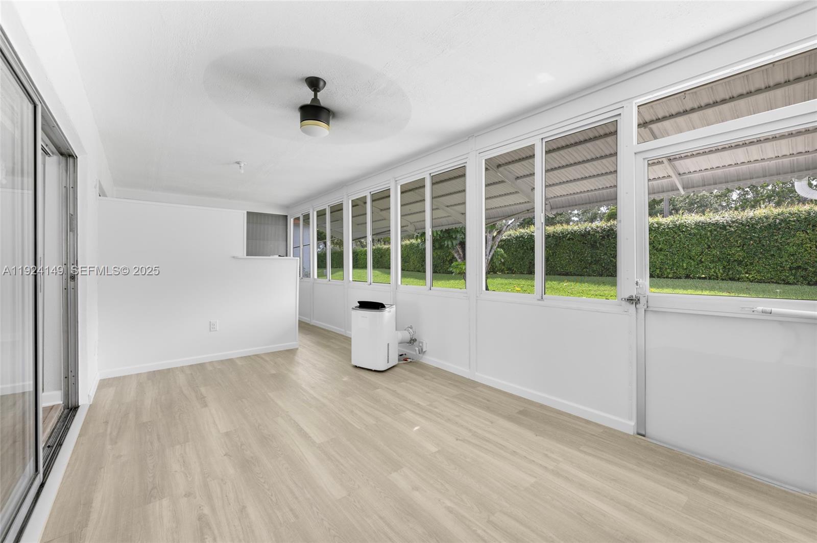 LAUDERDALE WEST SEC 4 - Residential