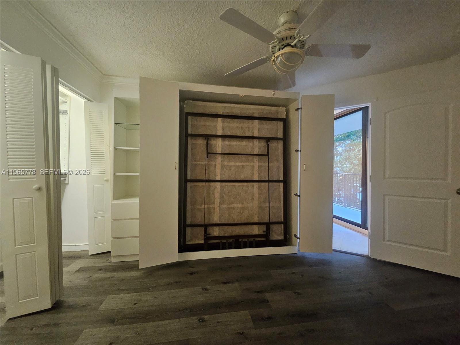 RIVER REACH CONDOMINIUM I - Residential