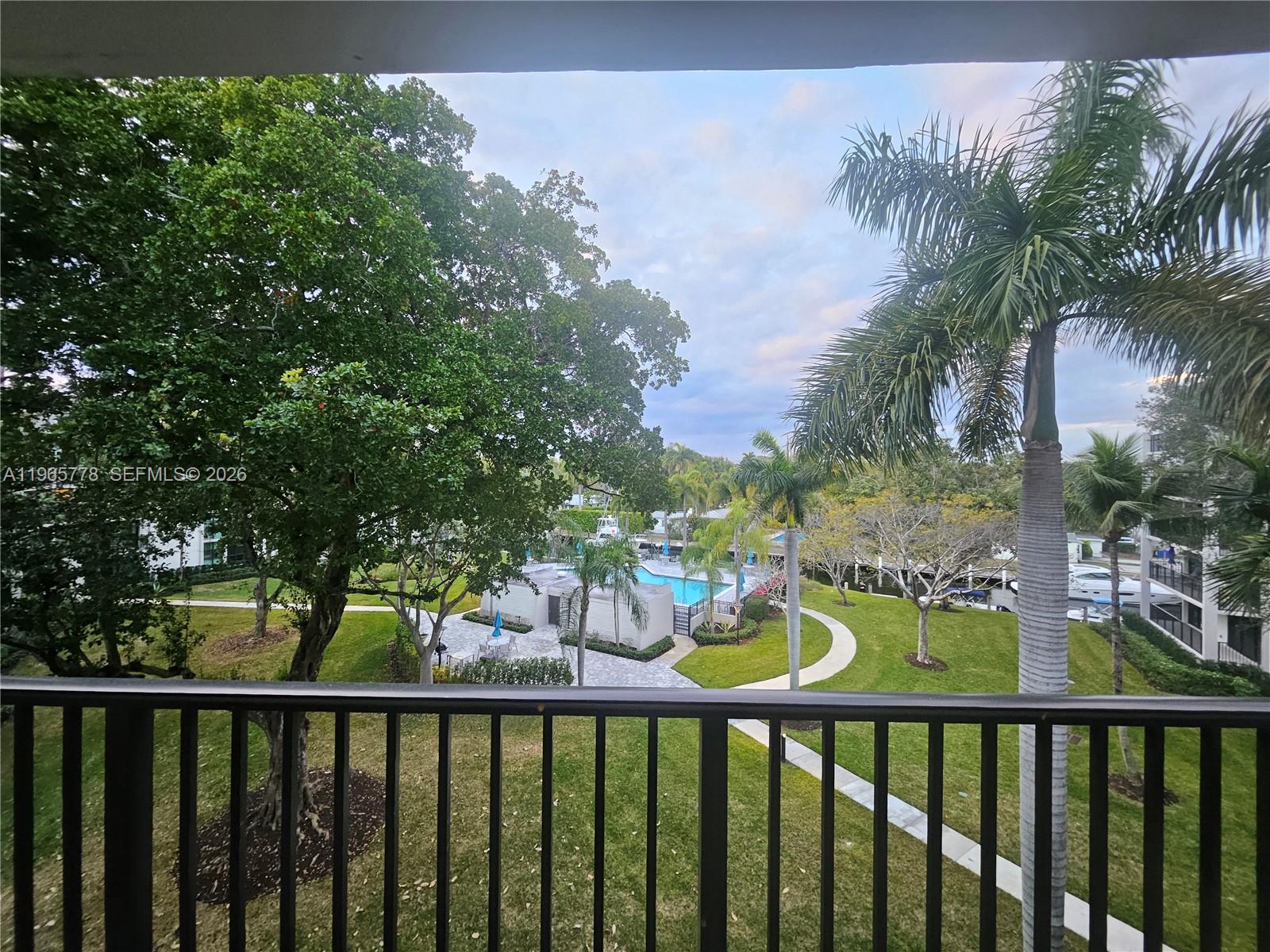 RIVER REACH CONDOMINIUM I - Residential