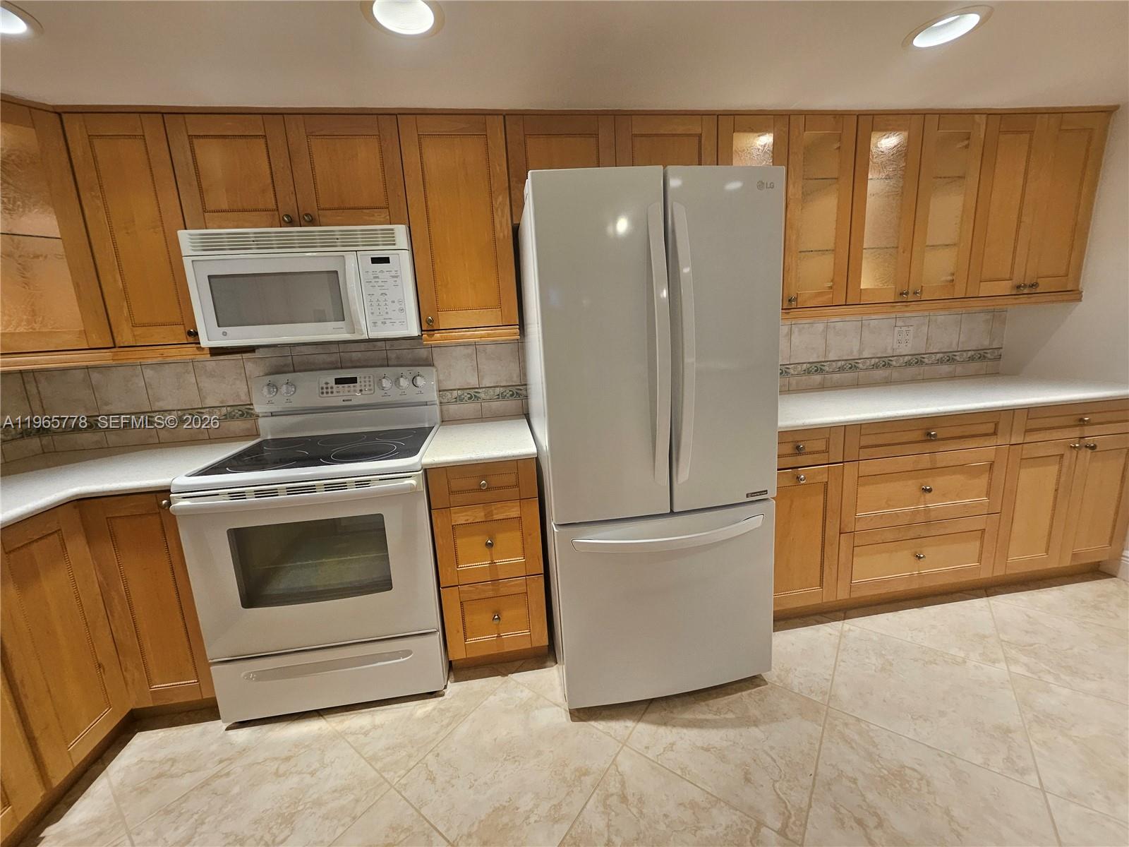 RIVER REACH CONDOMINIUM I - Residential