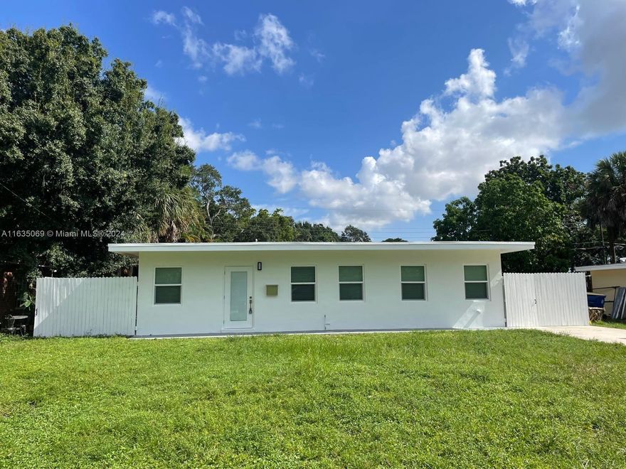 Beautiful and recently renovated 2 bedrooms, 2 baths home in the residential neighborhood of Edgewater. White on white kitchen, quartz countertop. Minutes from Fort Lauderdale Airport, Dania Beach Casino, beaches, shopping, dining entertainment, and much more. Good Tenant Until 09/01/2025. Paying 2900 and Utilities.
