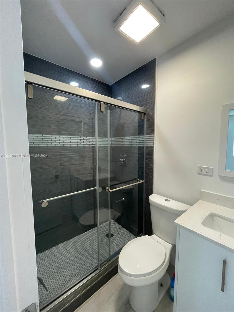OAK GROVE - Residential