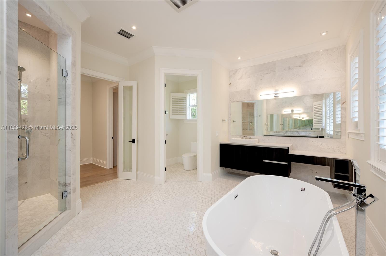 CUTLER OAKS ESTATES - Residential Lease