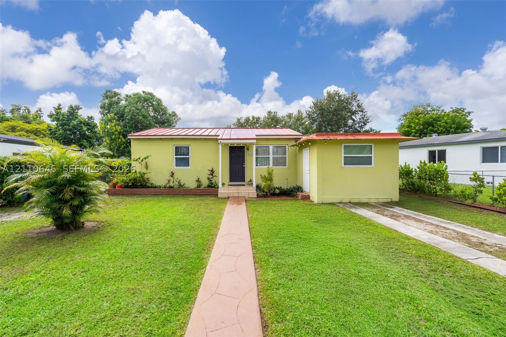 320 NW 132nd St