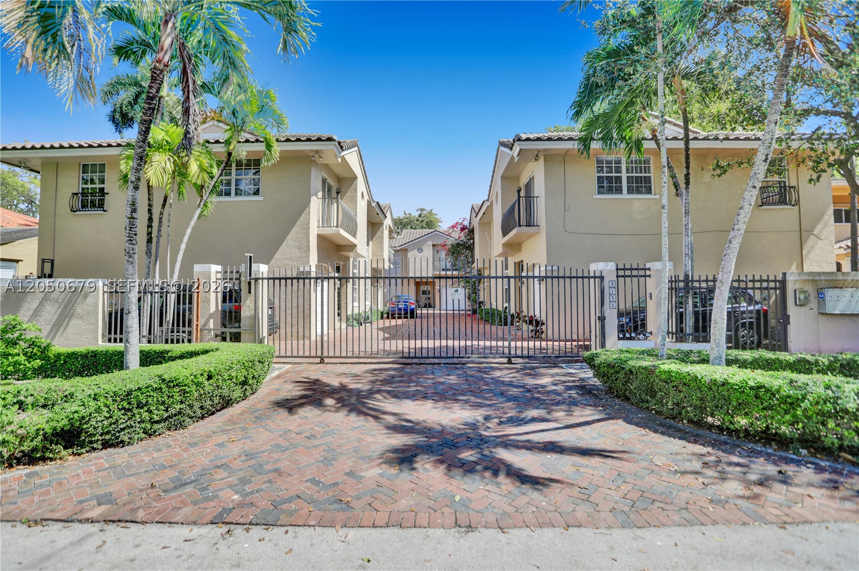 3135 Gifford Ln A - Image 1