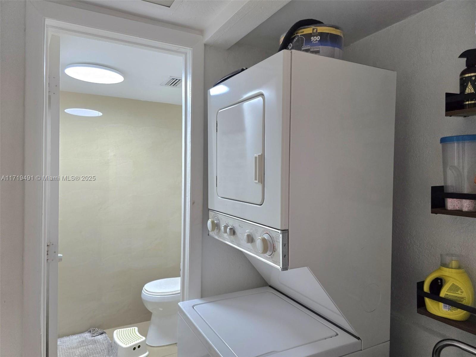VILLAGE AT DADELAND CONDO - Residential