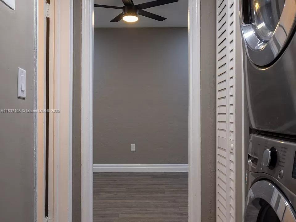 RESIDENCE 1611 CONDO - Residential