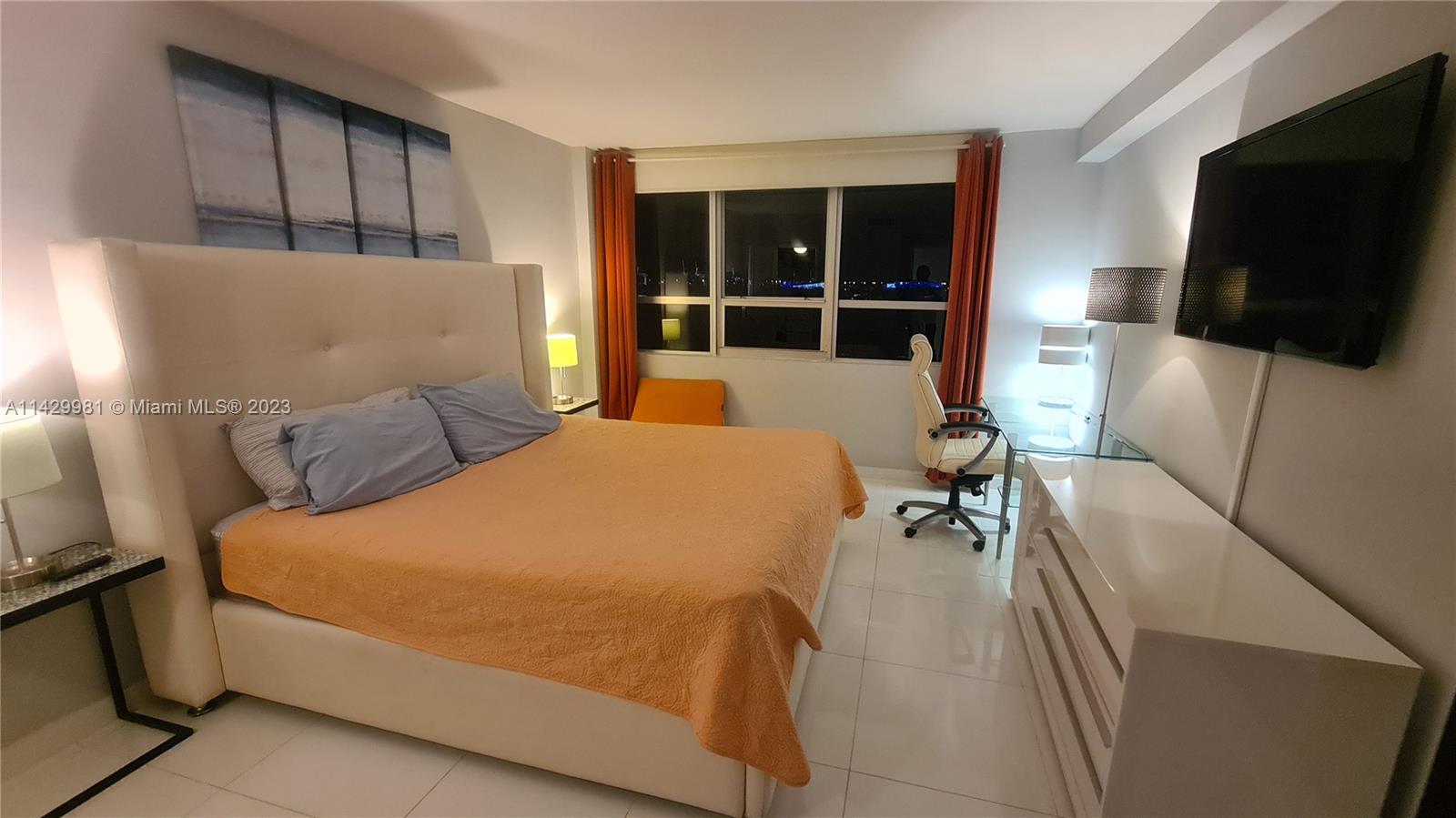 FLAMINGO SOUTH BEACH I CO - Residential Lease