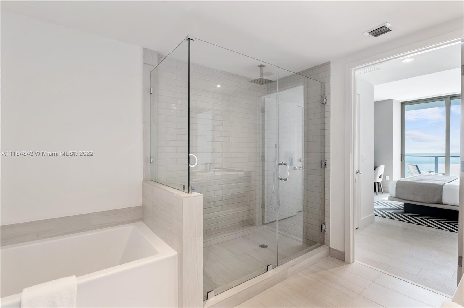 4010 SOUTH OCEAN CONDO HO - Residential