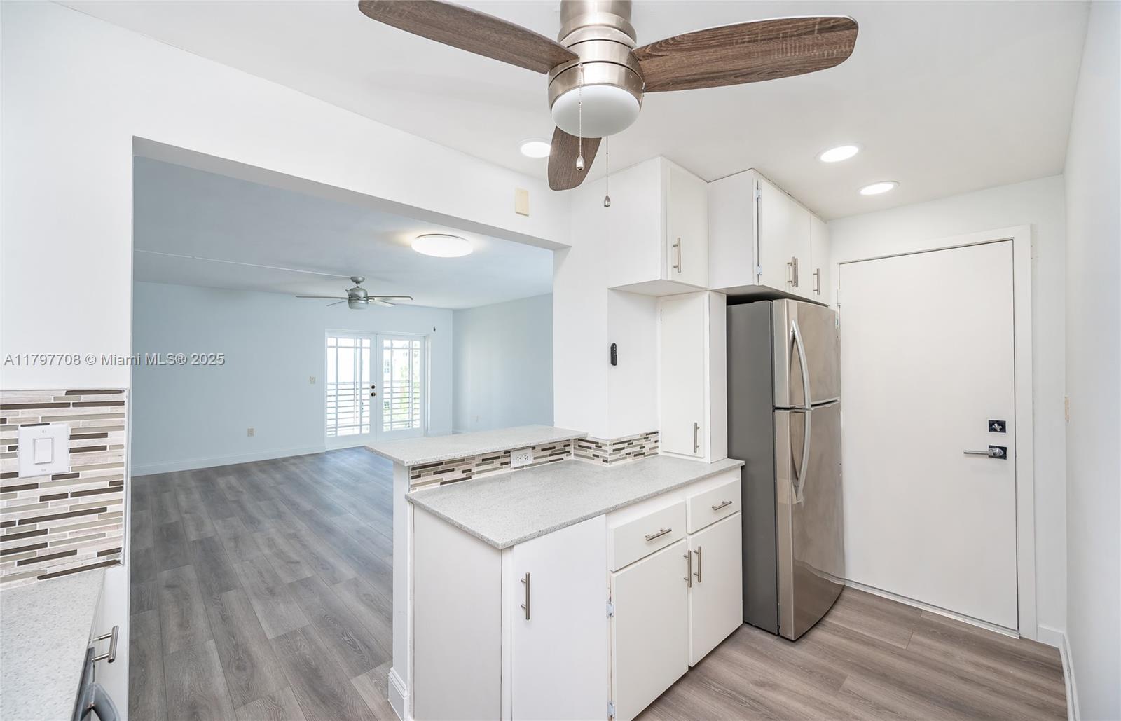 301 Sunrise Dr 4Ae, Key Biscayne, Miami-Dade County, Florida - 2 Bedrooms  
2 Bathrooms - 