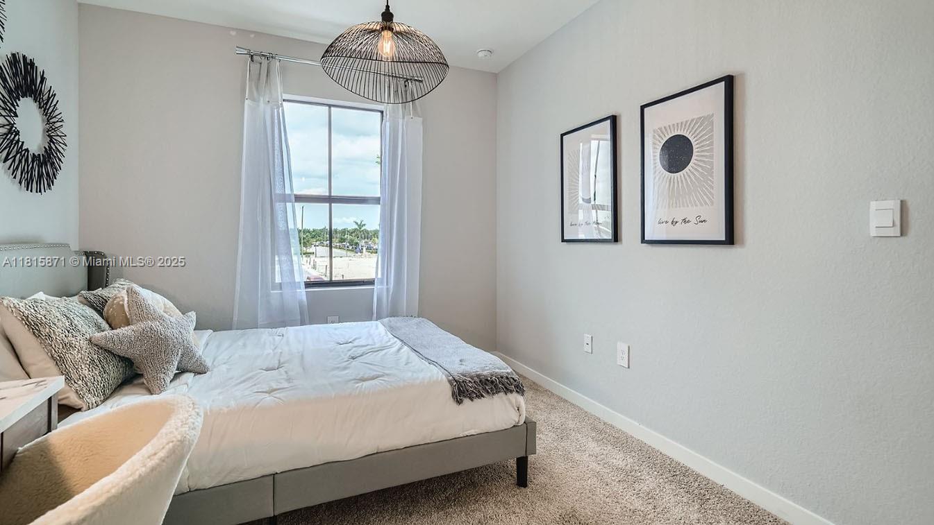 Palm Cay - Residential