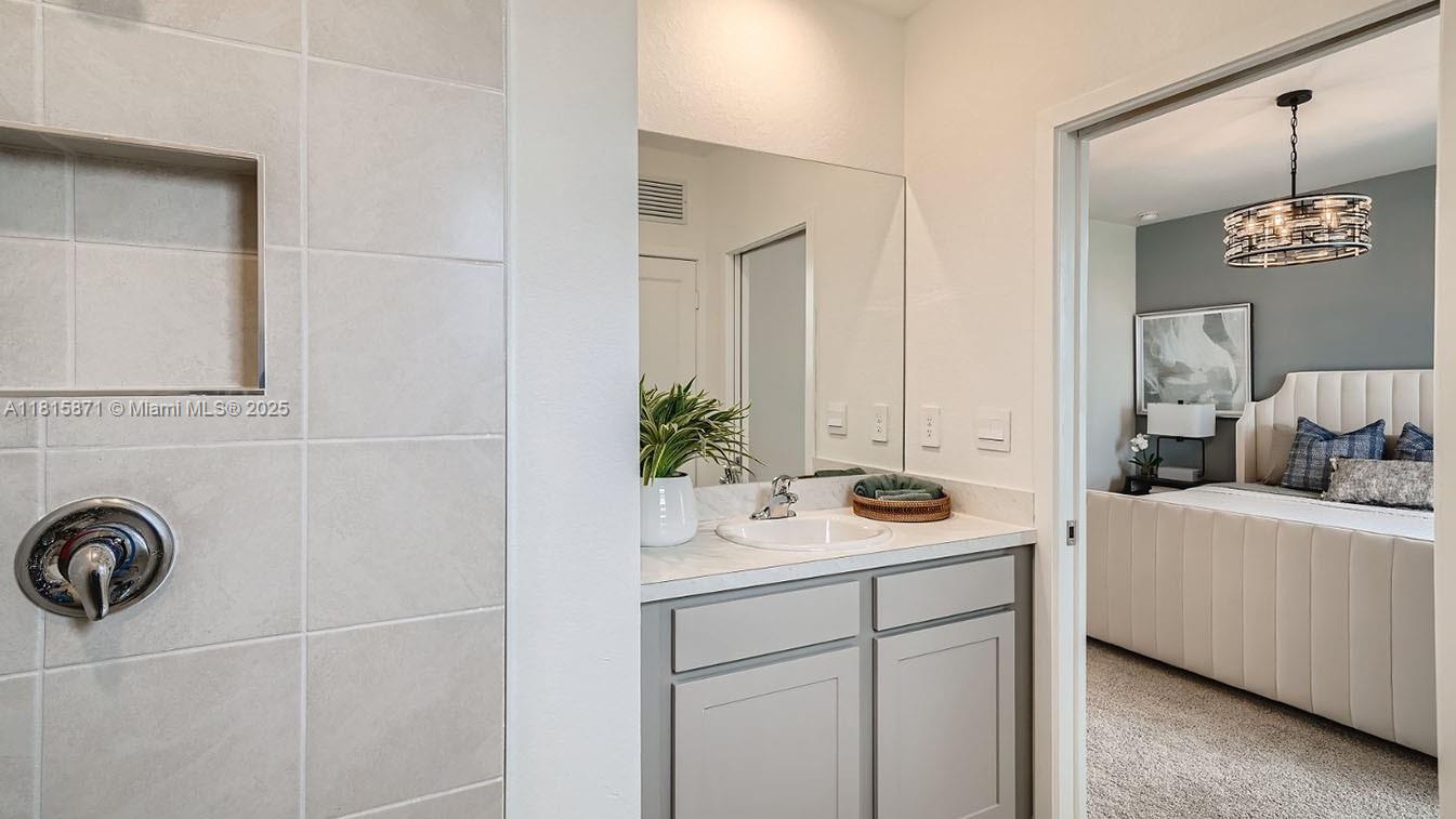 Palm Cay - Residential