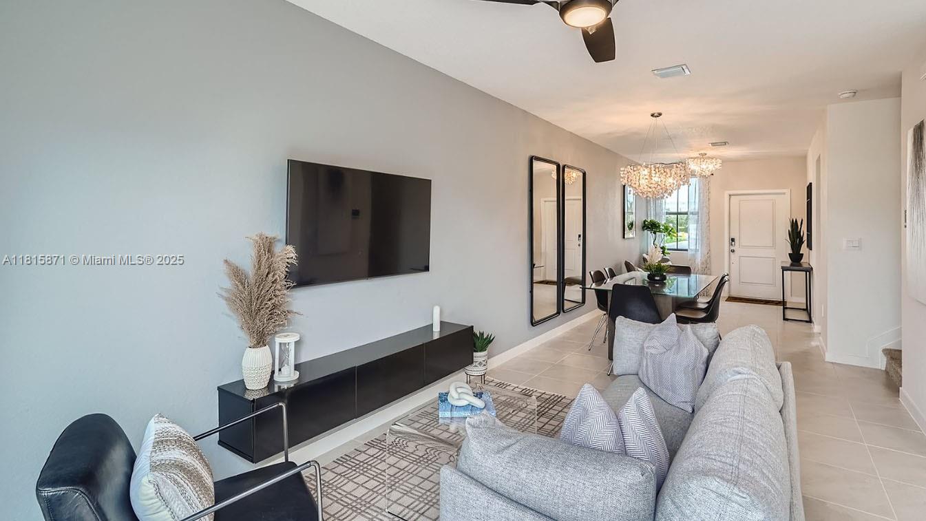 Palm Cay - Residential