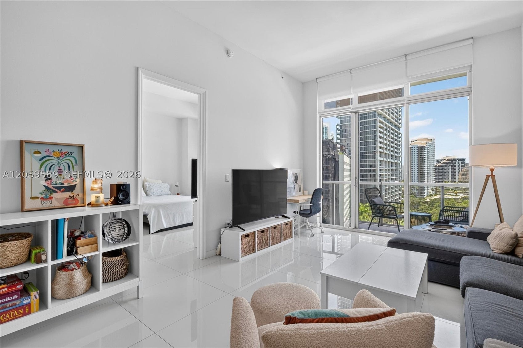 500 Brickell Ave 1100