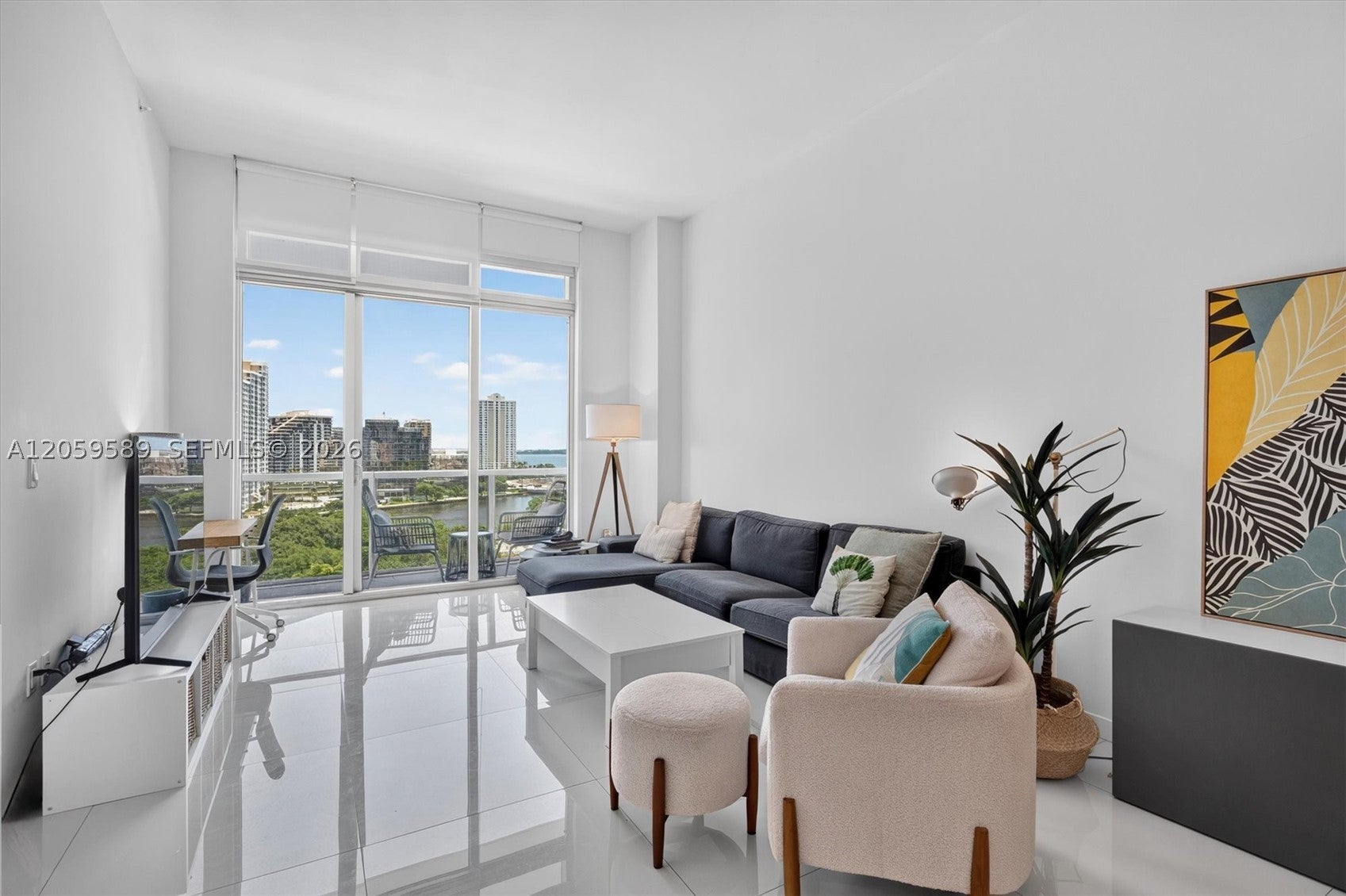 500 Brickell Ave 1100