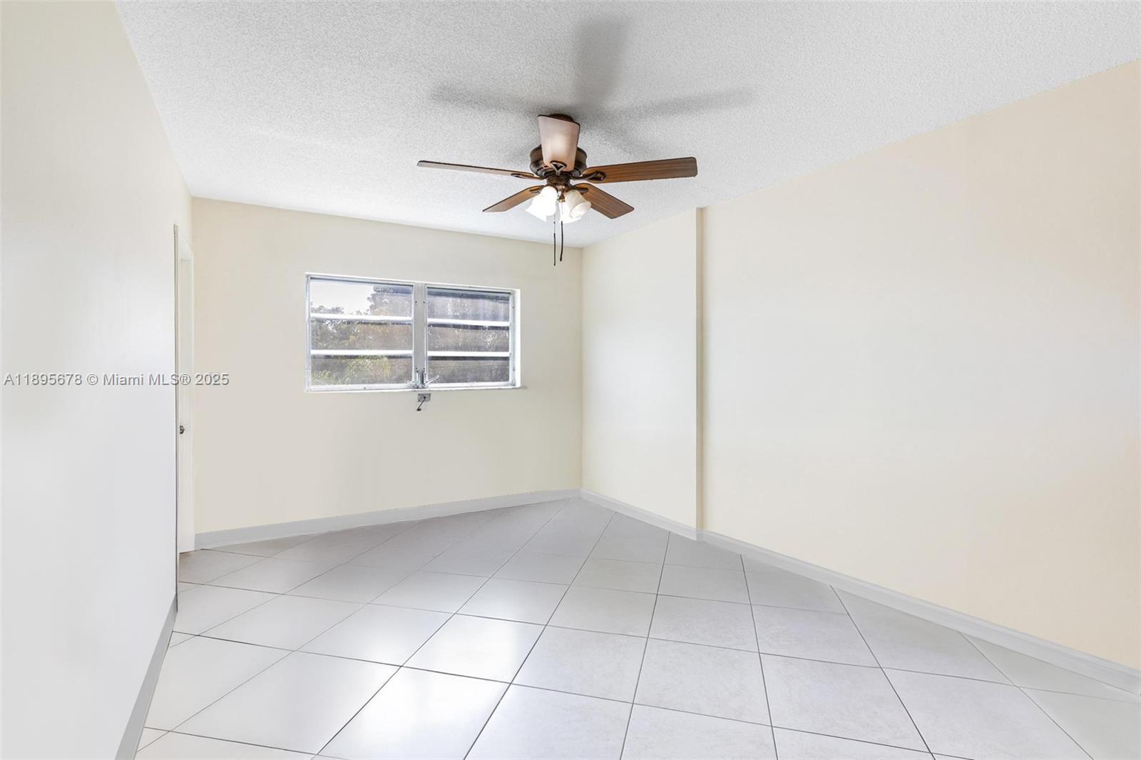 PRINCETON CONDOMINIUM - Residential