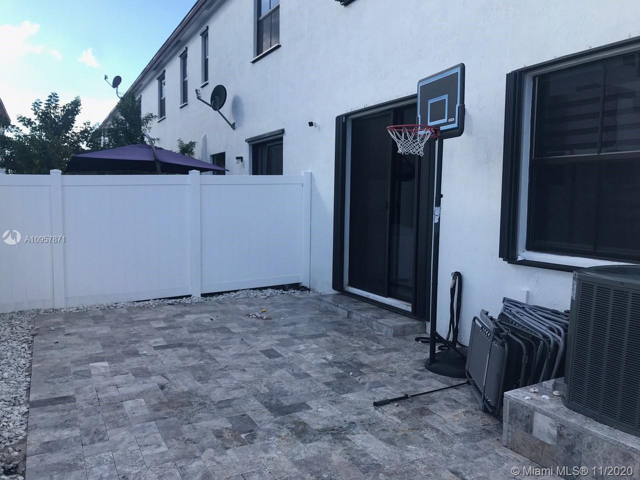 AQUABELLA SECTION ONE - Residential Lease