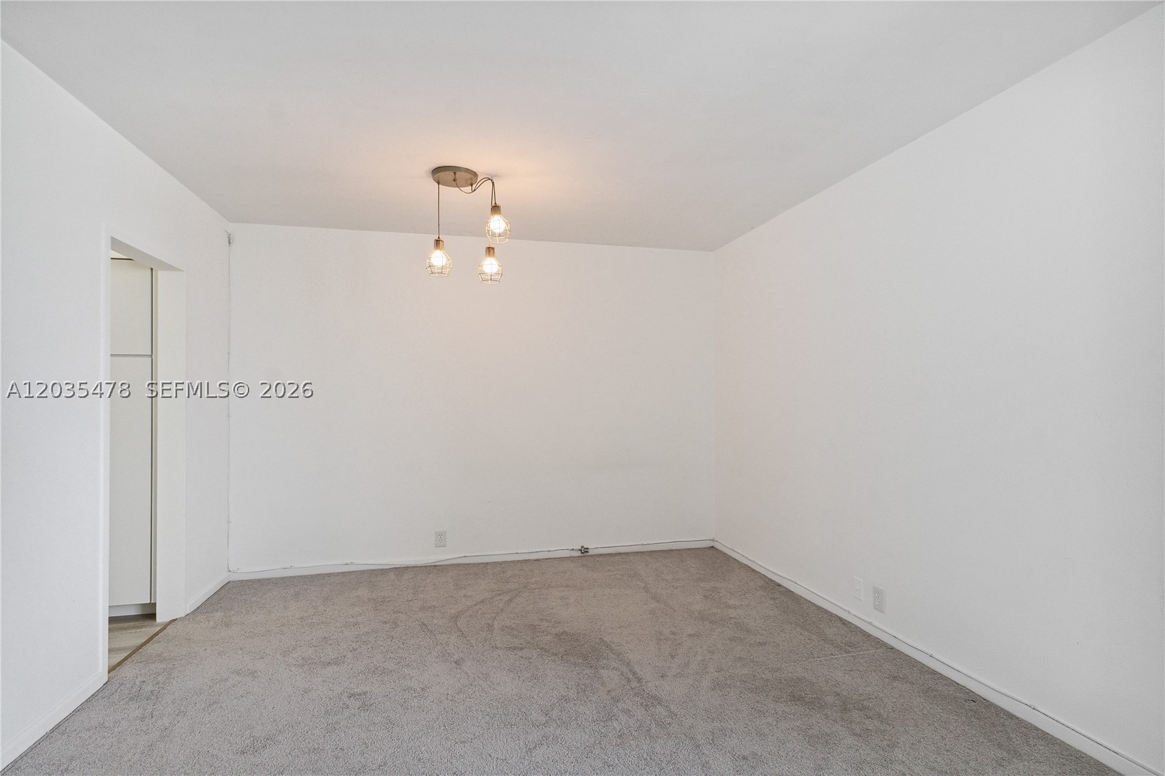 1000 West Ave 821