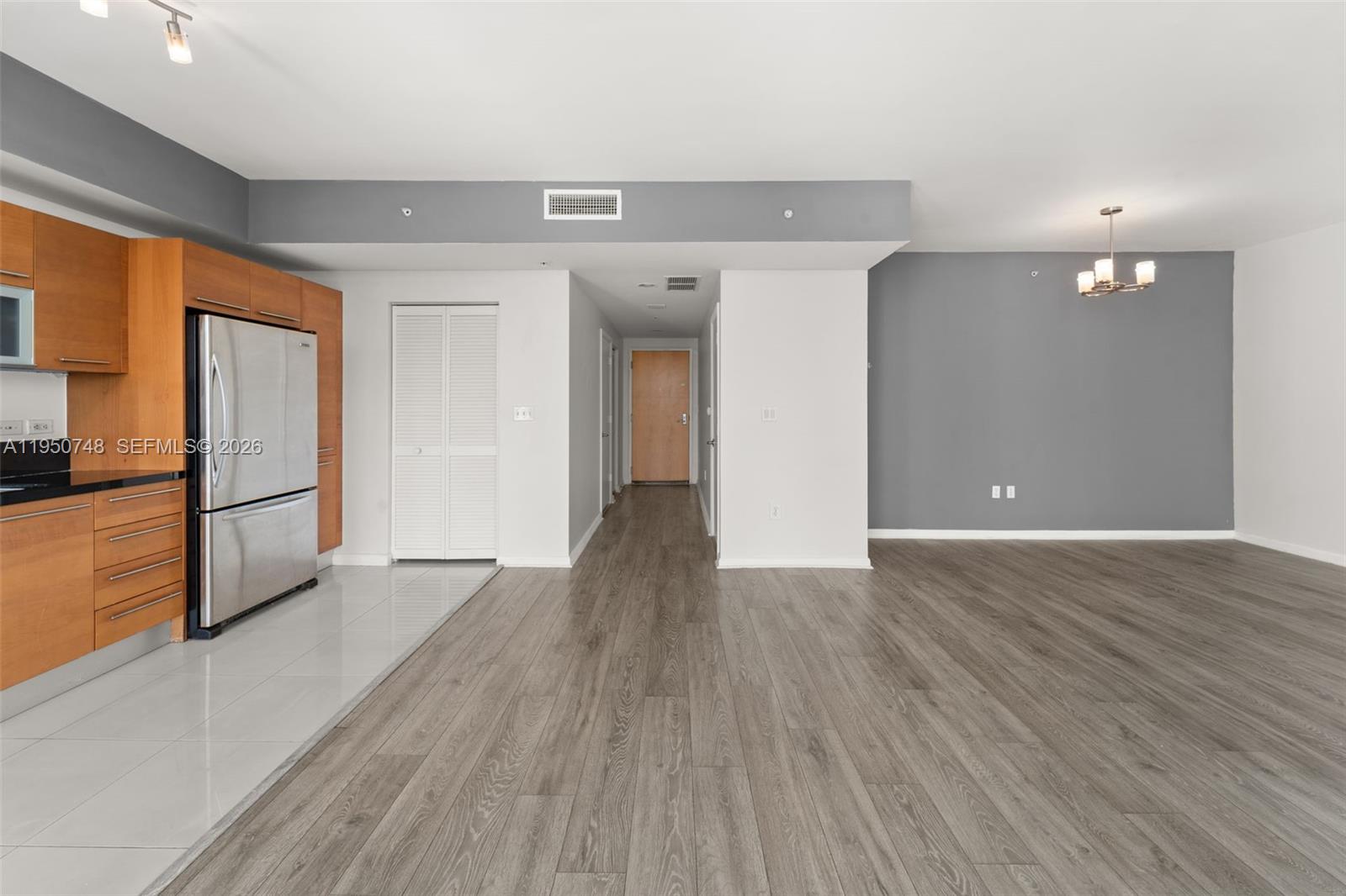 244 Biscayne Blvd 3507