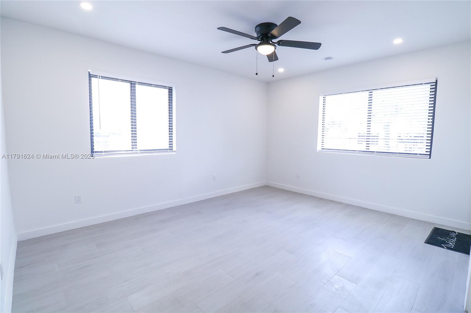 Rental Property at 221 Sw 11th Ave 1, Miami, Broward County, Florida - Bedrooms: 2 
Bathrooms: 1  - $2,550 MO.