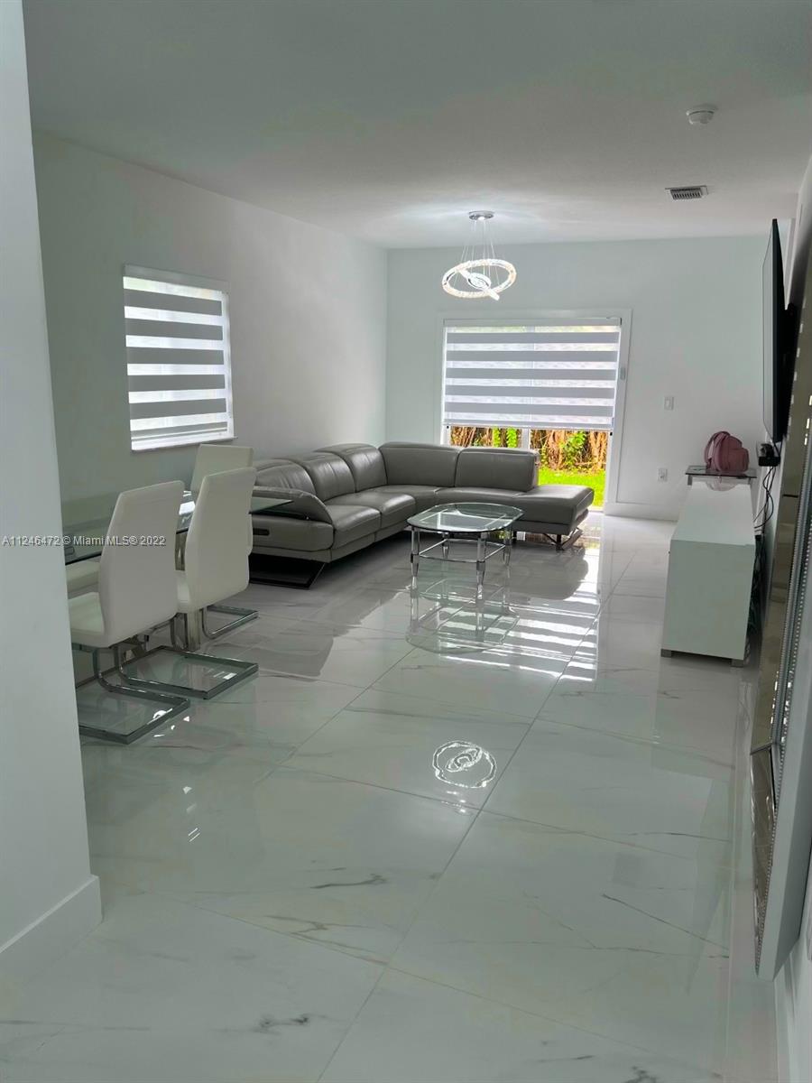 MARIANAS HOMES - Residential