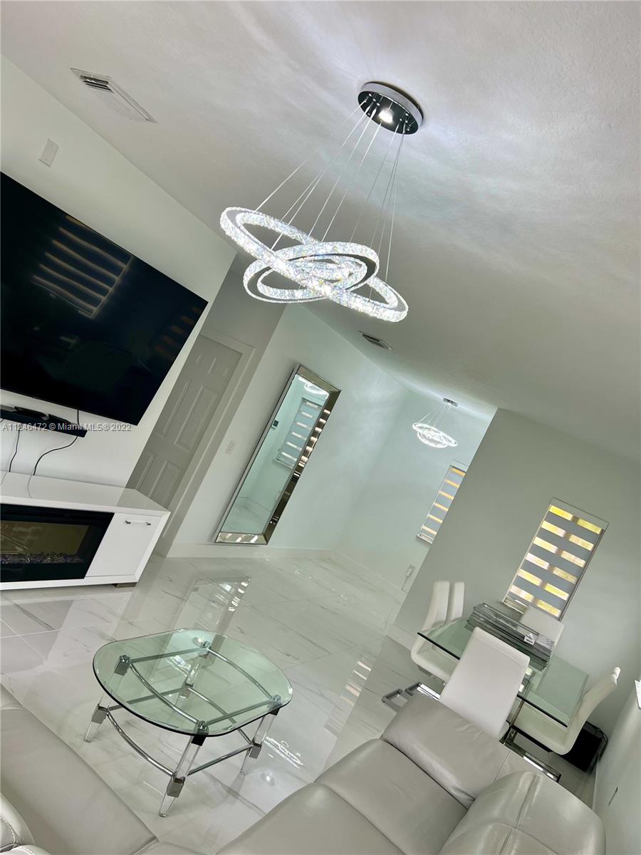 MARIANAS HOMES - Residential