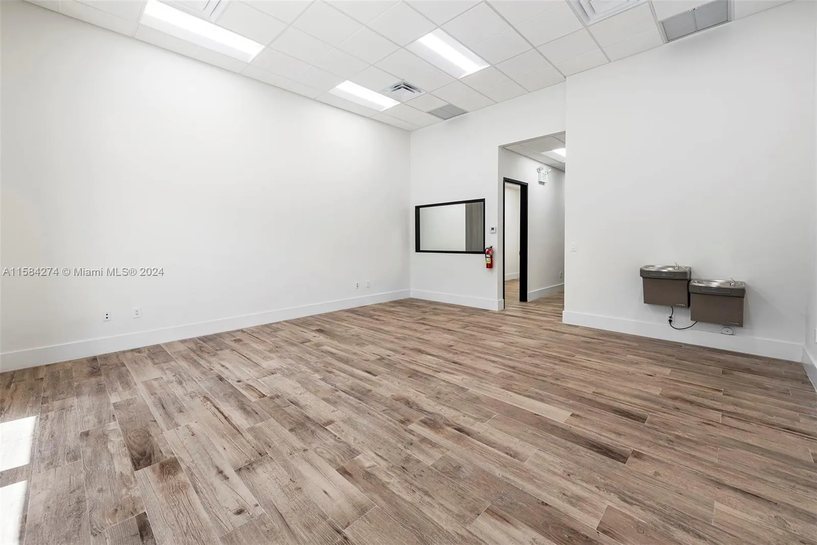 Hollywood, Florida 33021, United States, ,Residential,Active,58099