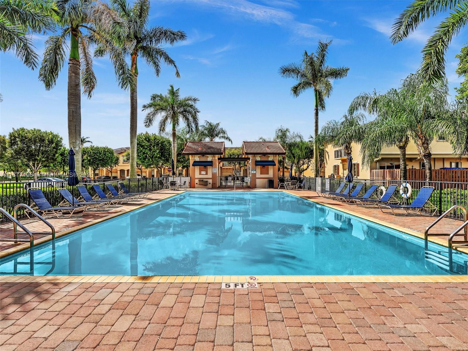 COURTS AT TUSCANY WEST - Residential