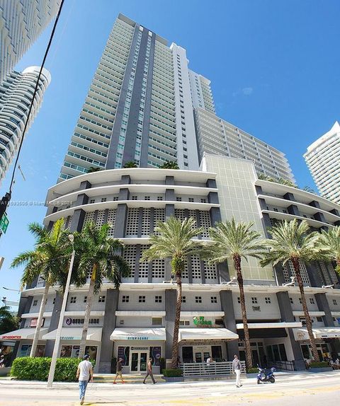 Condominium in Miami FL 1250 Miami Ave.jpg