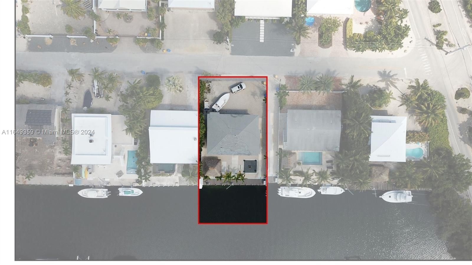 Rental Property at 109 Palo De Oro Dr, Islamorada, Monroe County, Florida - Bedrooms: 4 
Bathrooms: 3  - $10,000 MO.